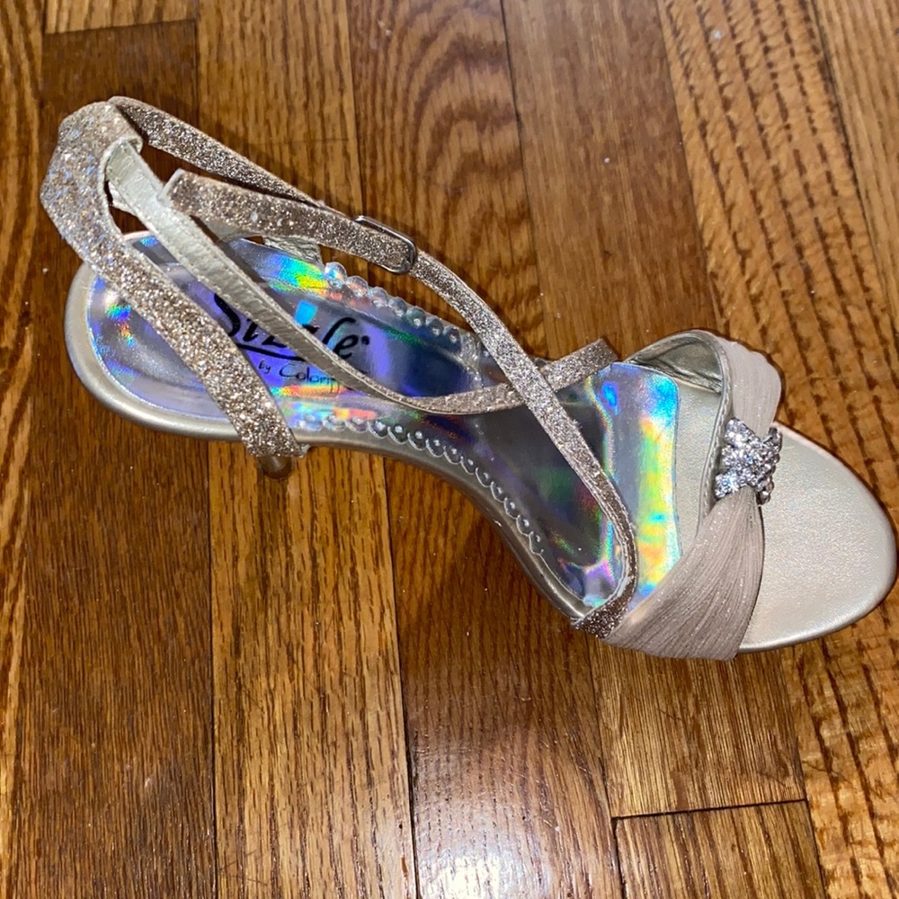 Sizzle by Coloriffics heels
